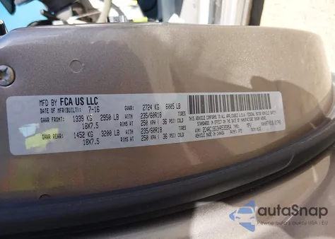 2017 Chrysler Pacifica Touring-L из США, поврежденный, VIN 2C4RC1BG3HR535954